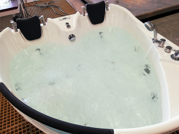 SPA special for lovers…  Couples bathtub, Jacuzzi bathtub, Tub